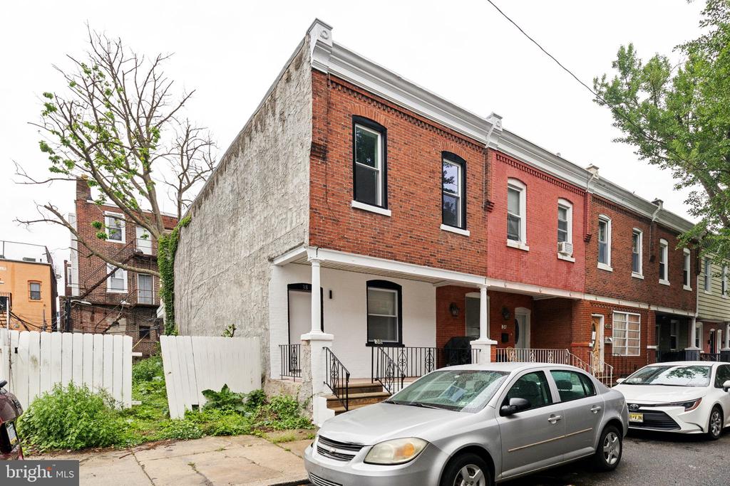 38 S SALFORD ST #1
