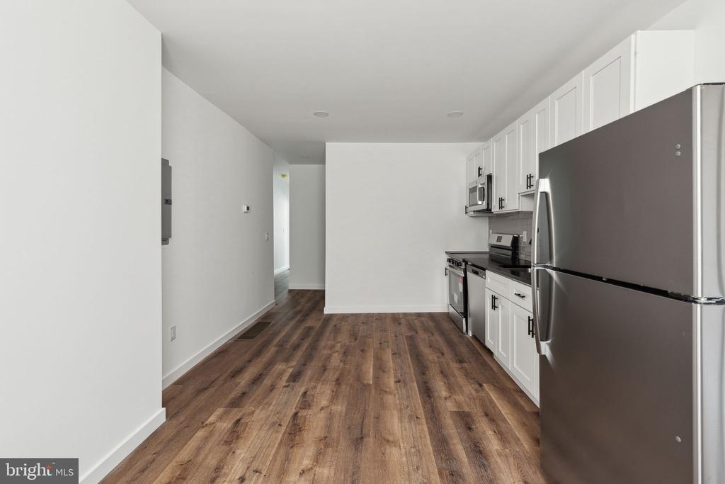 38 S SALFORD ST #1