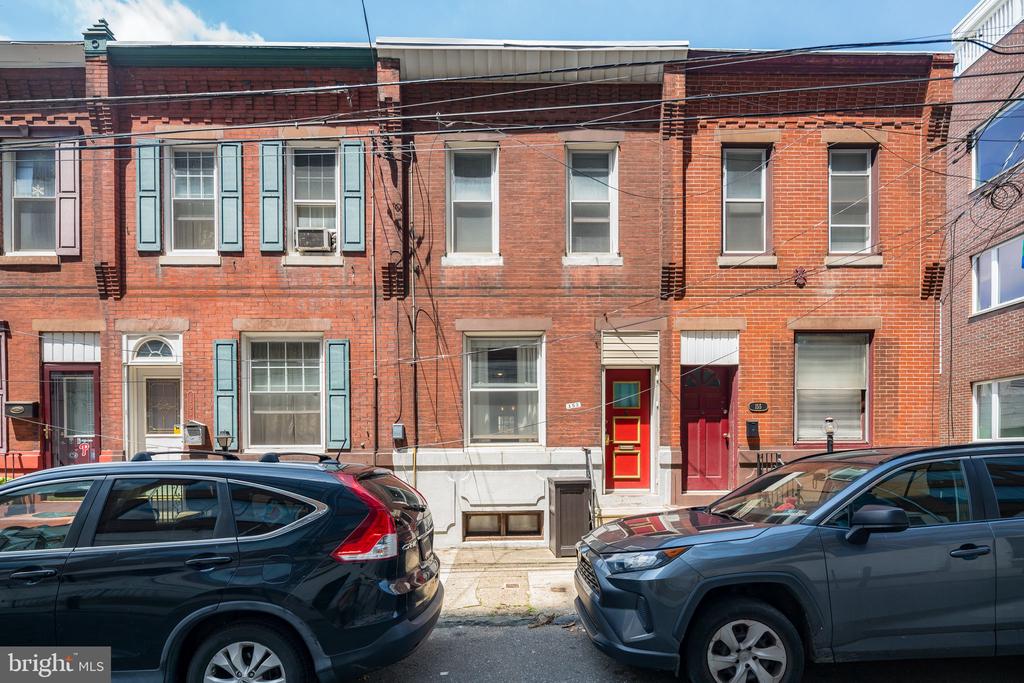 153 E ALLEN ST