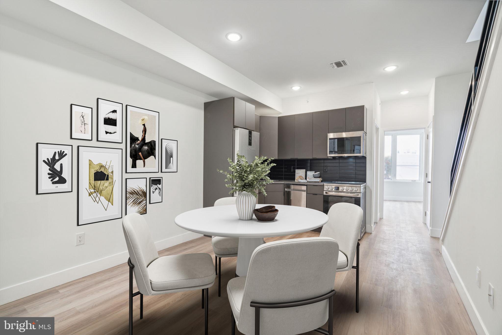 2330 FRANKFORD AVE #3