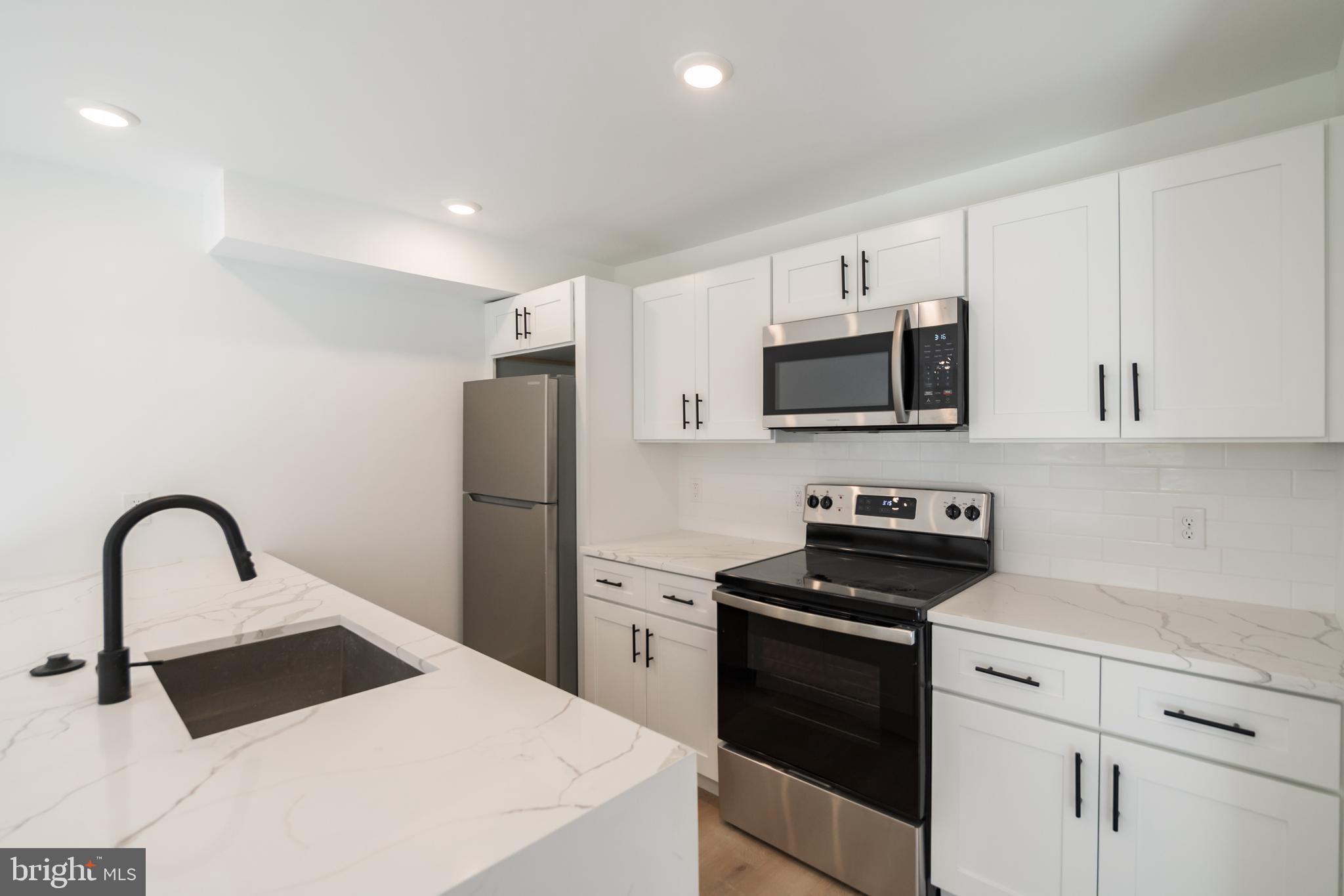 36 N 40TH ST #UNIT 6