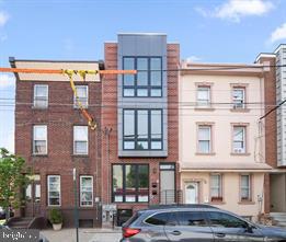 2032 E SUSQUEHANNA AVE #1