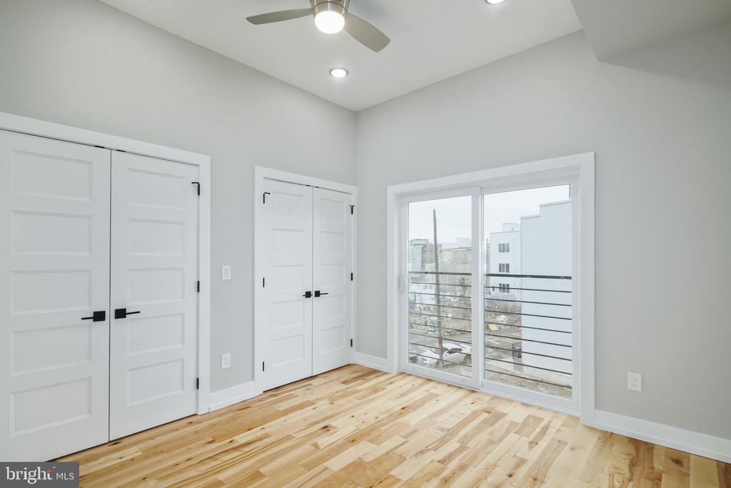 411 W HEWSON ST #3
