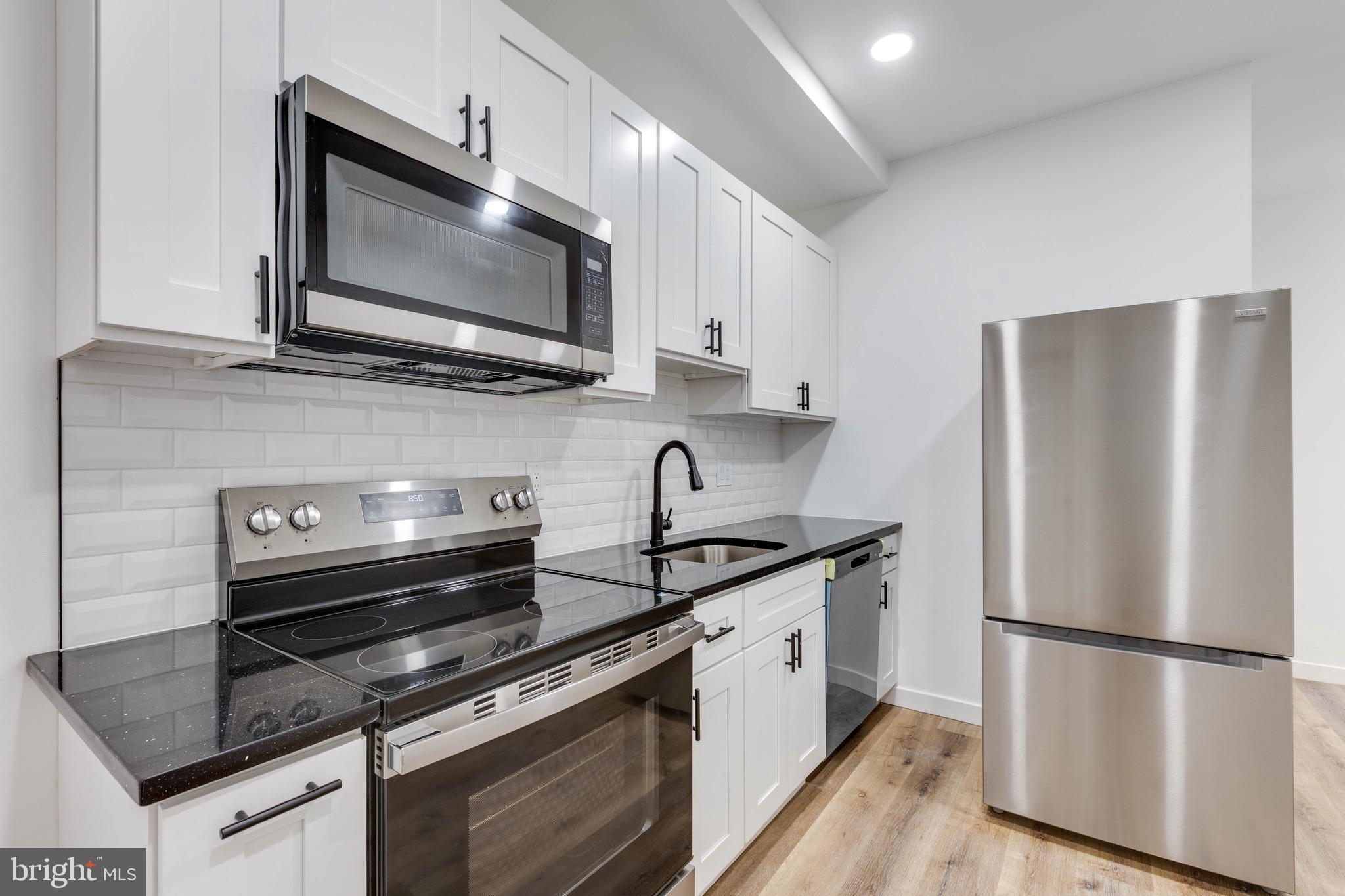 2209 S BUCKNELL ST #1