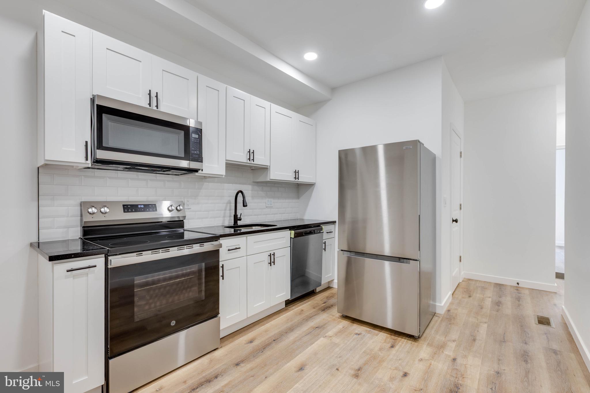 2209 S BUCKNELL ST #1