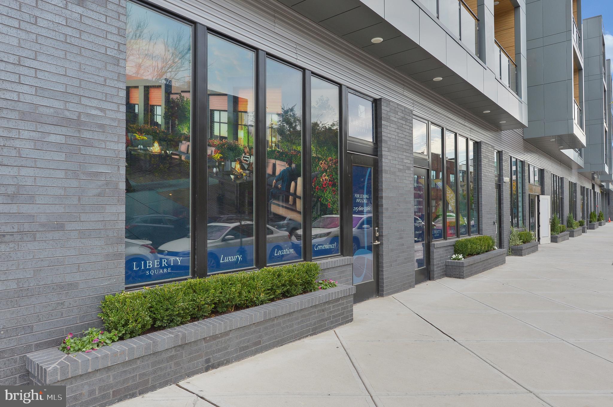 1214 N AMERICAN ST #C208