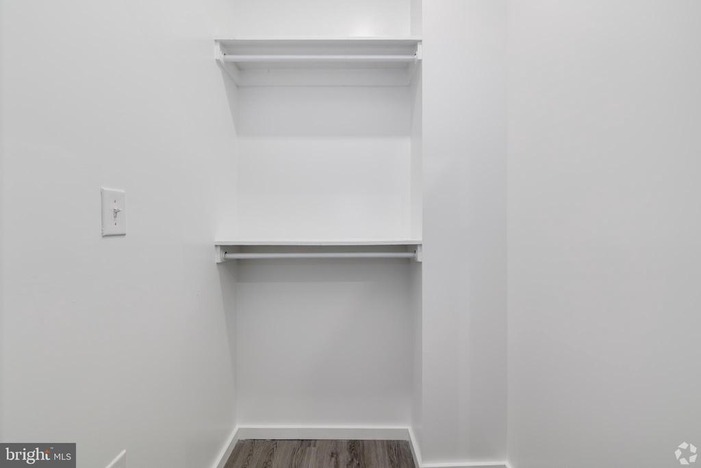 1201 VINE ST #403