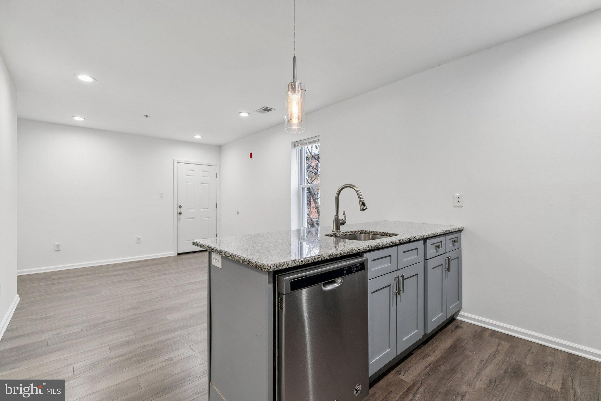 2227 E CUMBERLAND ST #2