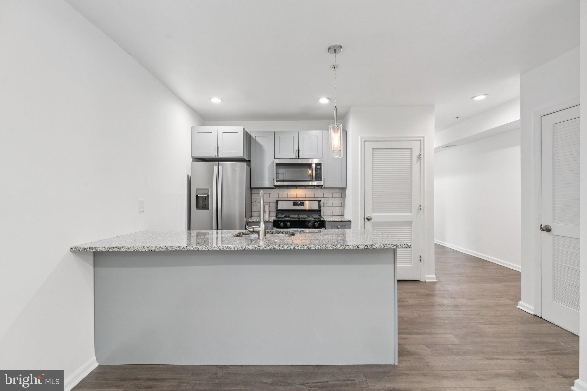 2227 E CUMBERLAND ST #2