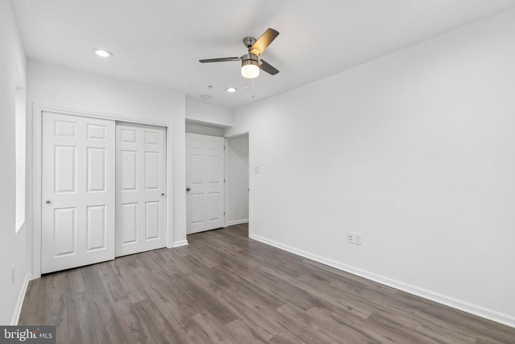 2227 E CUMBERLAND ST #2