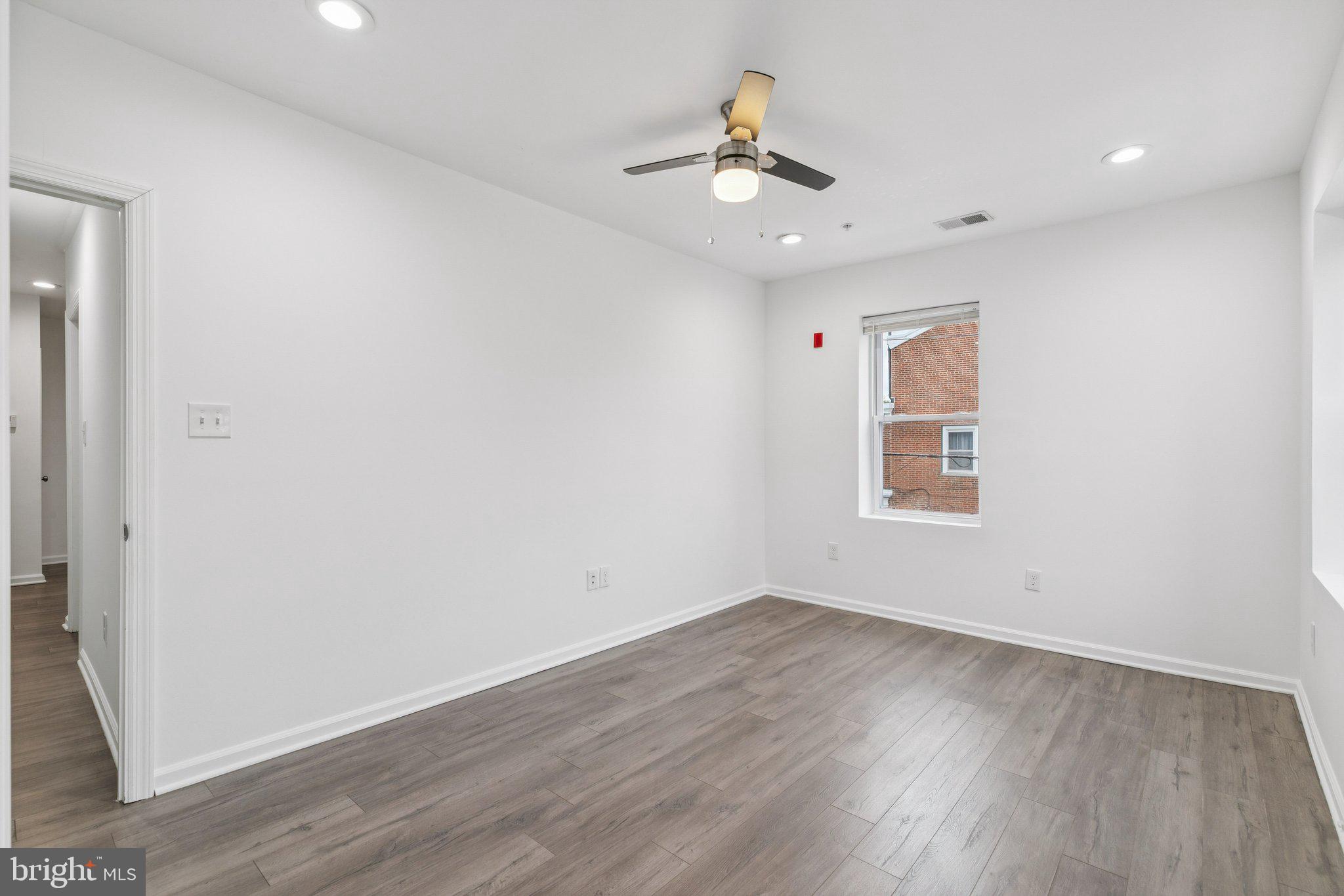 2227 E CUMBERLAND ST #2