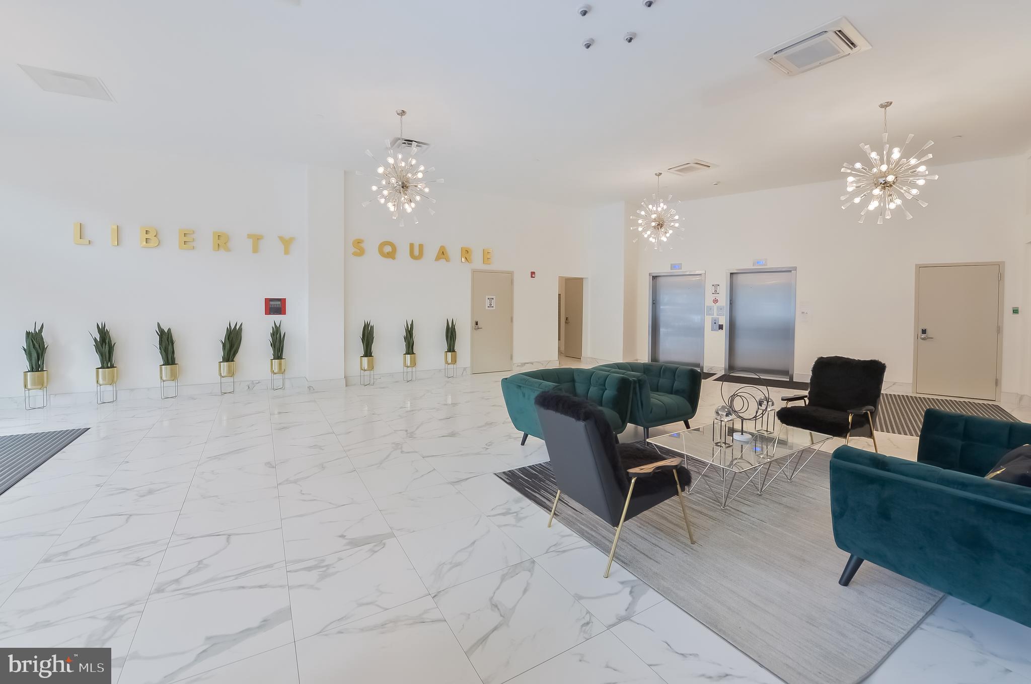 236 THOMPSON ST #B401