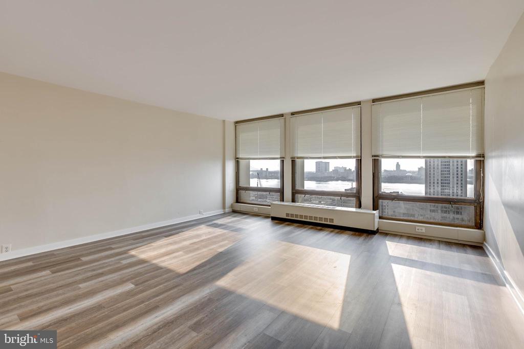 200 LOCUST ST #15EN