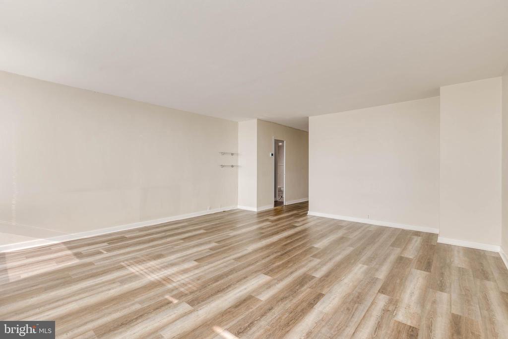 200 LOCUST ST #15EN