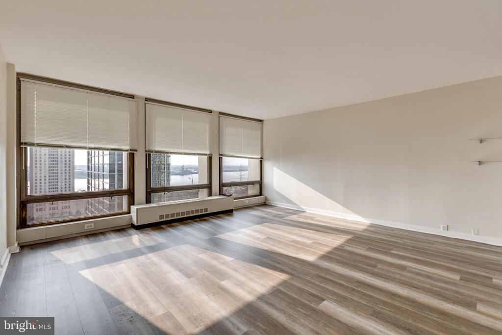 200 LOCUST ST #15EN