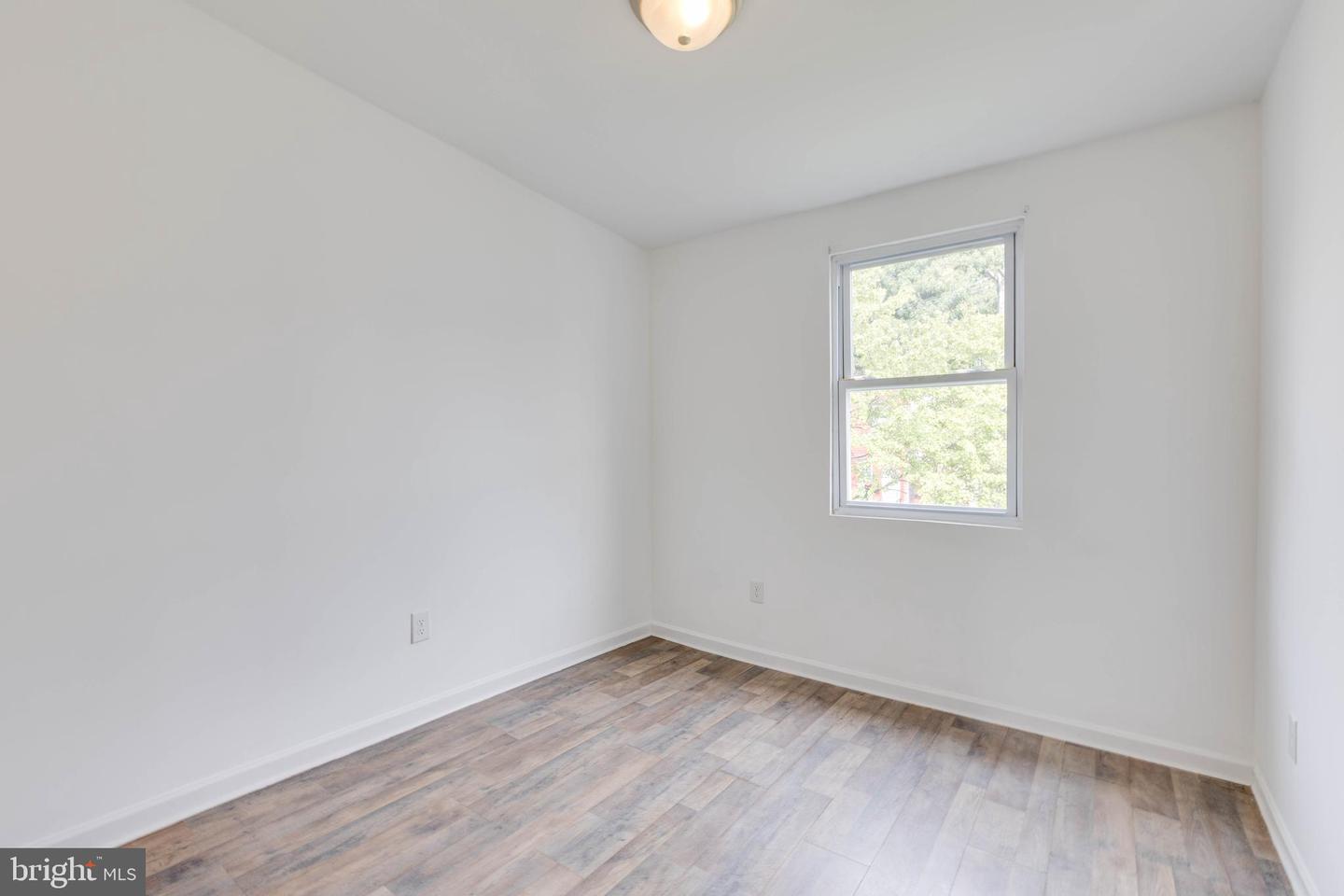 2341 N CAMAC ST