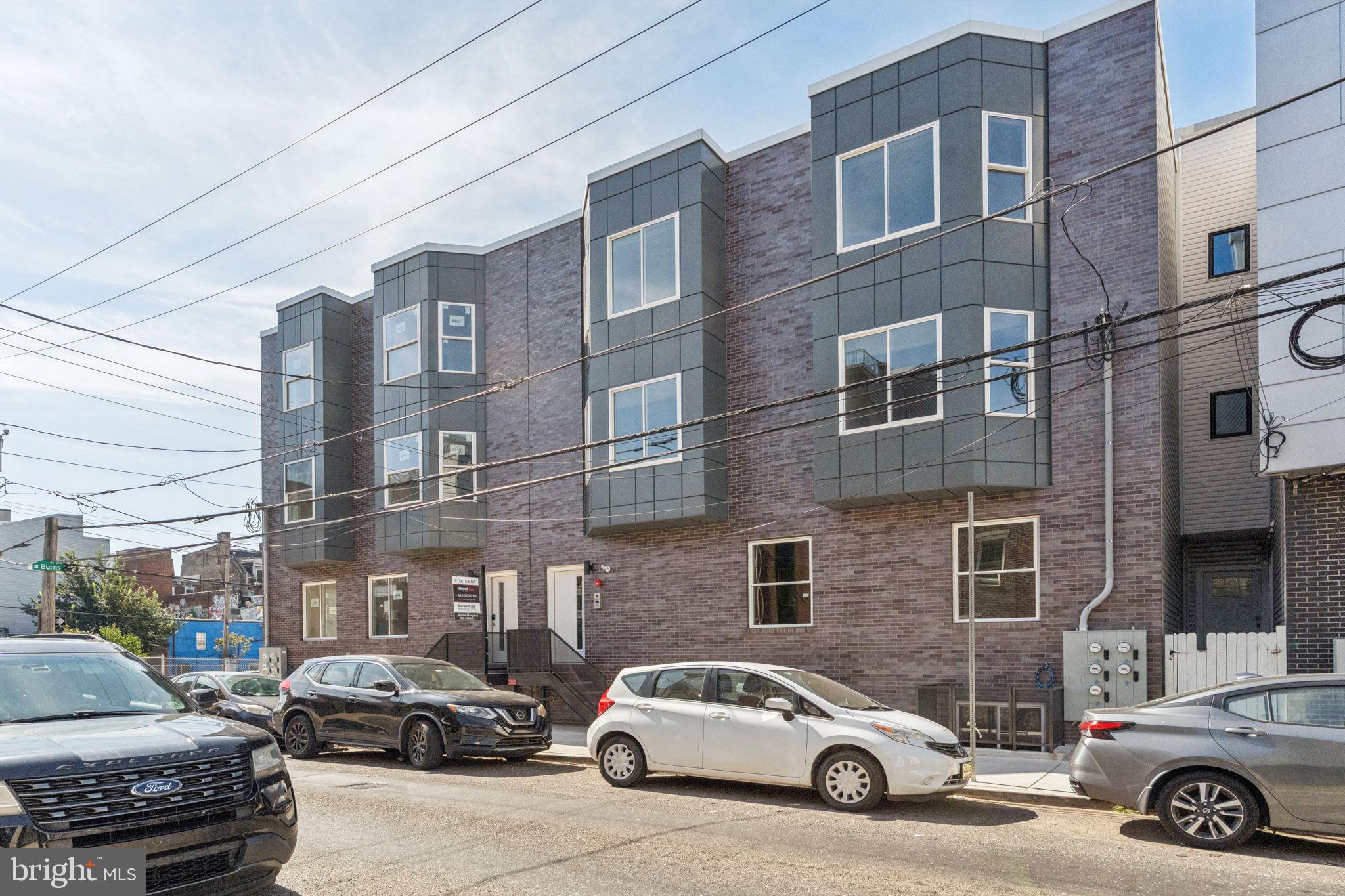 1436 PARRISH STREET 3