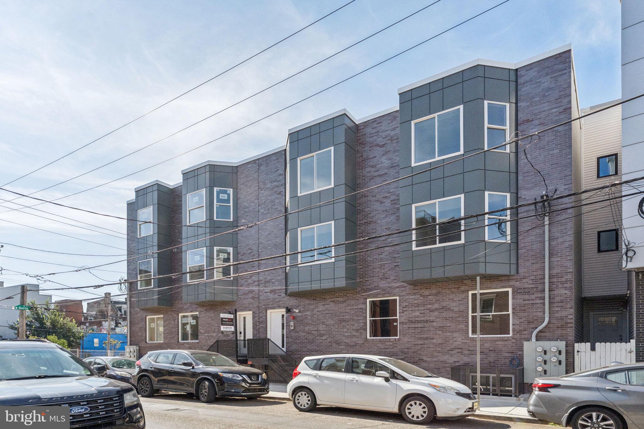 1436 PARRISH STREET 1