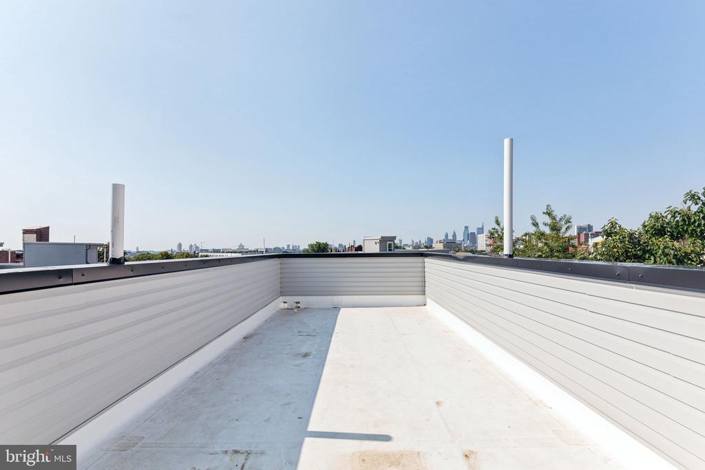 716 W YORK ST #3