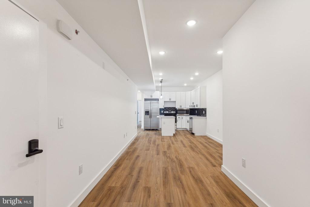 716 W YORK ST #3