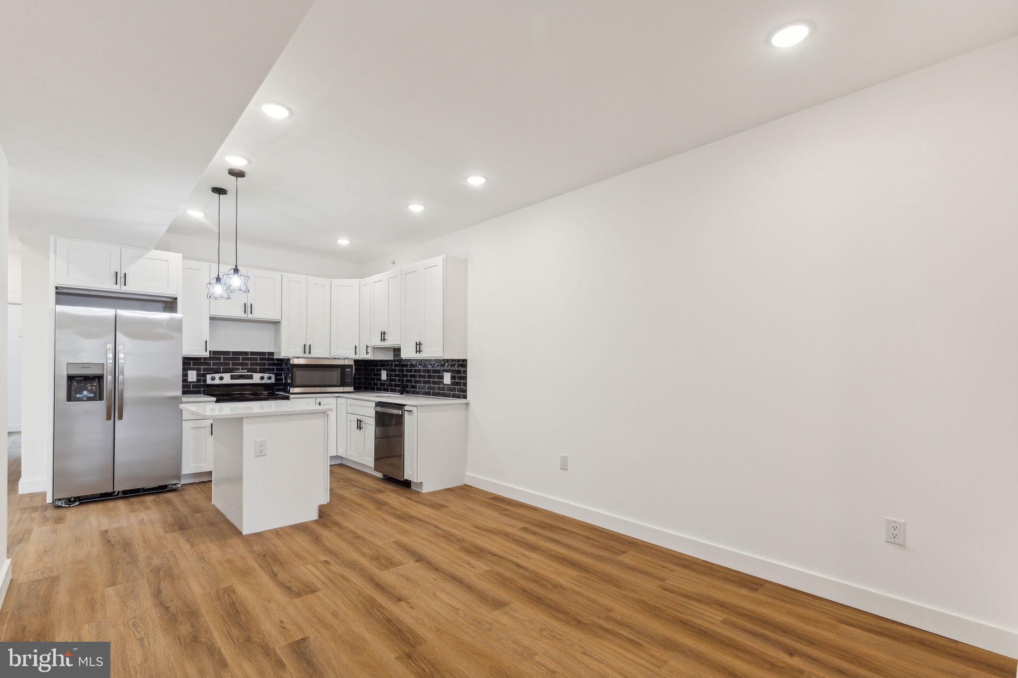 716 W YORK ST #3