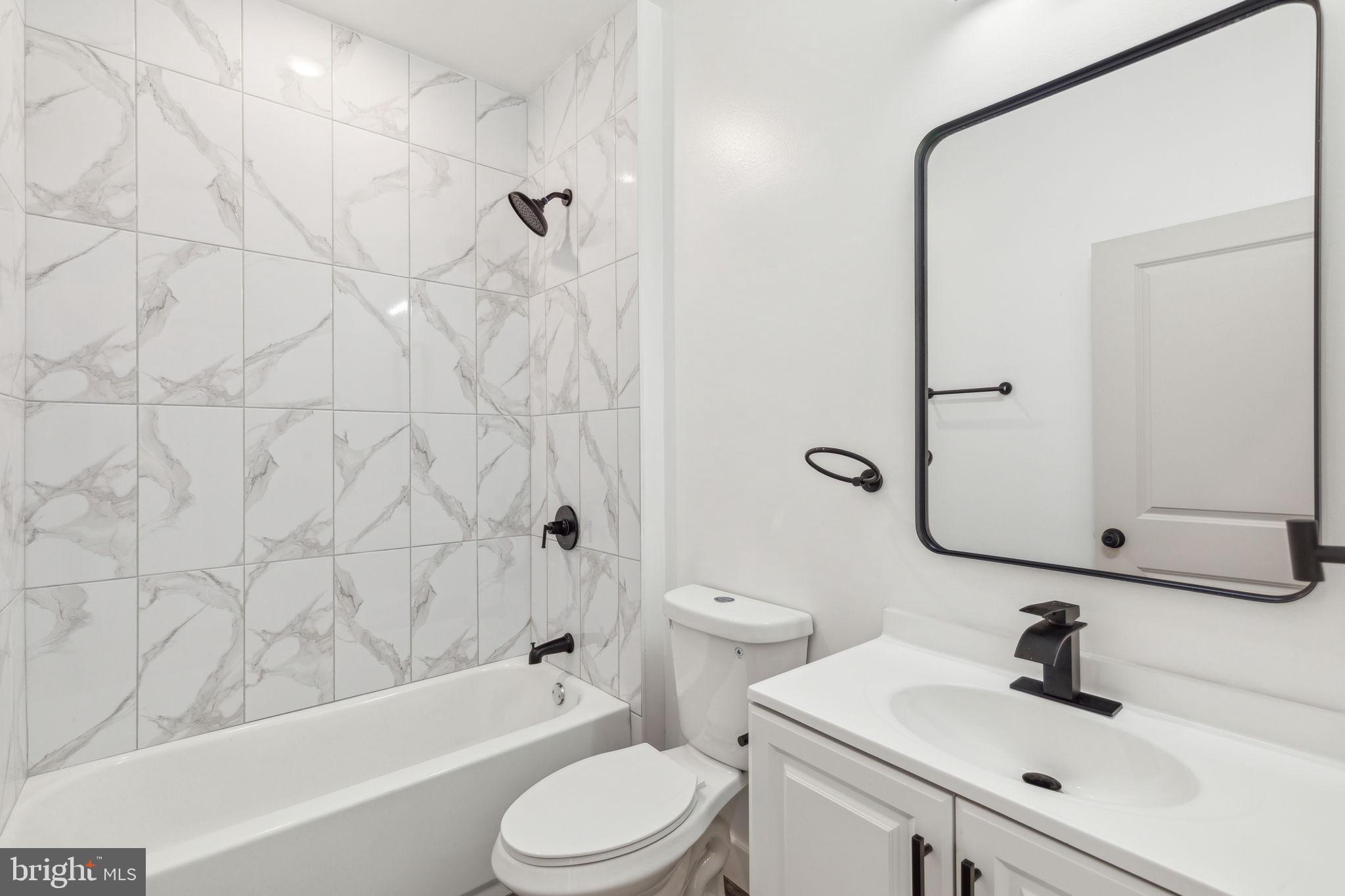 417 W CUMBERLAND ST #C