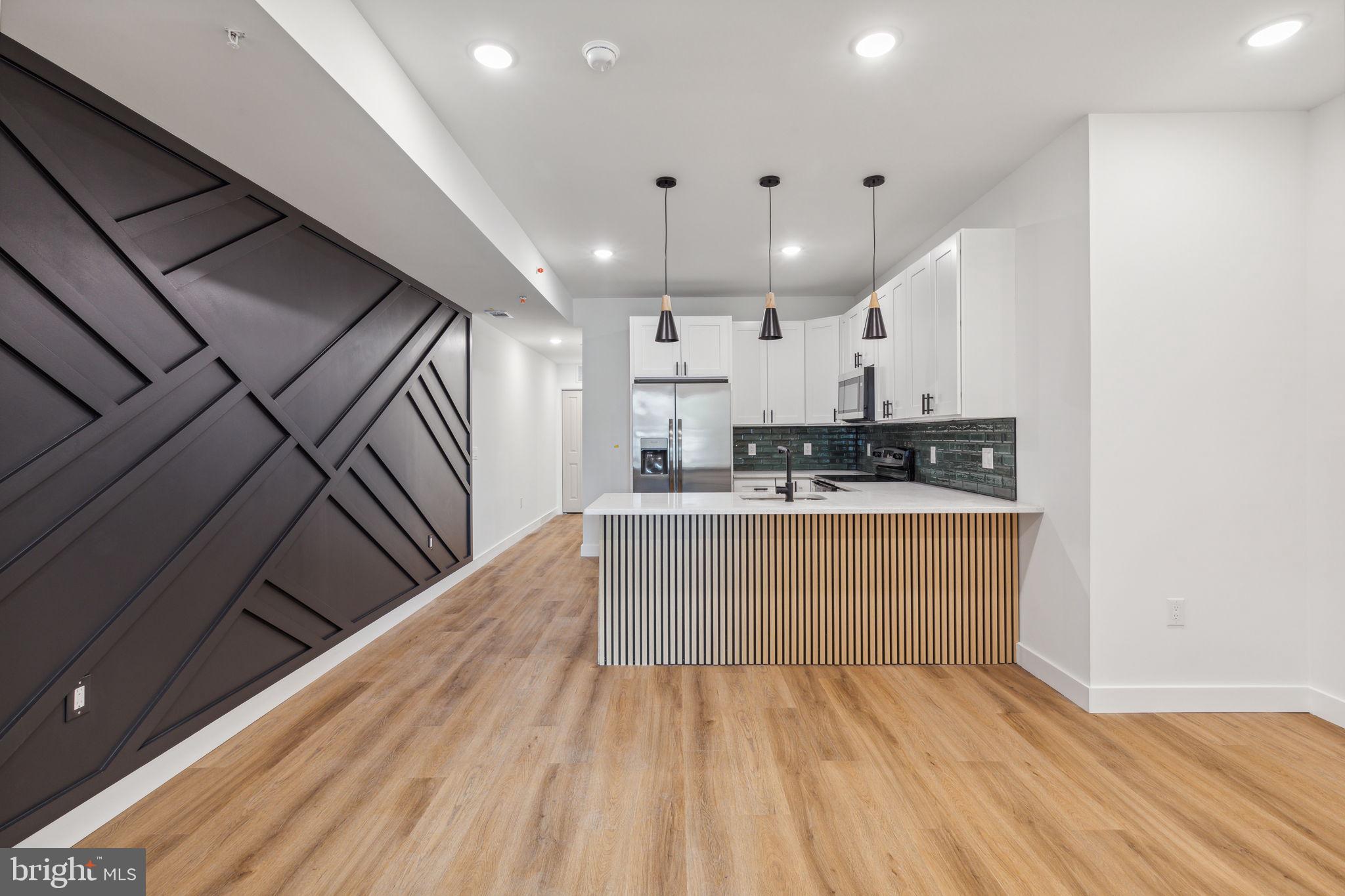 417 W CUMBERLAND ST #C