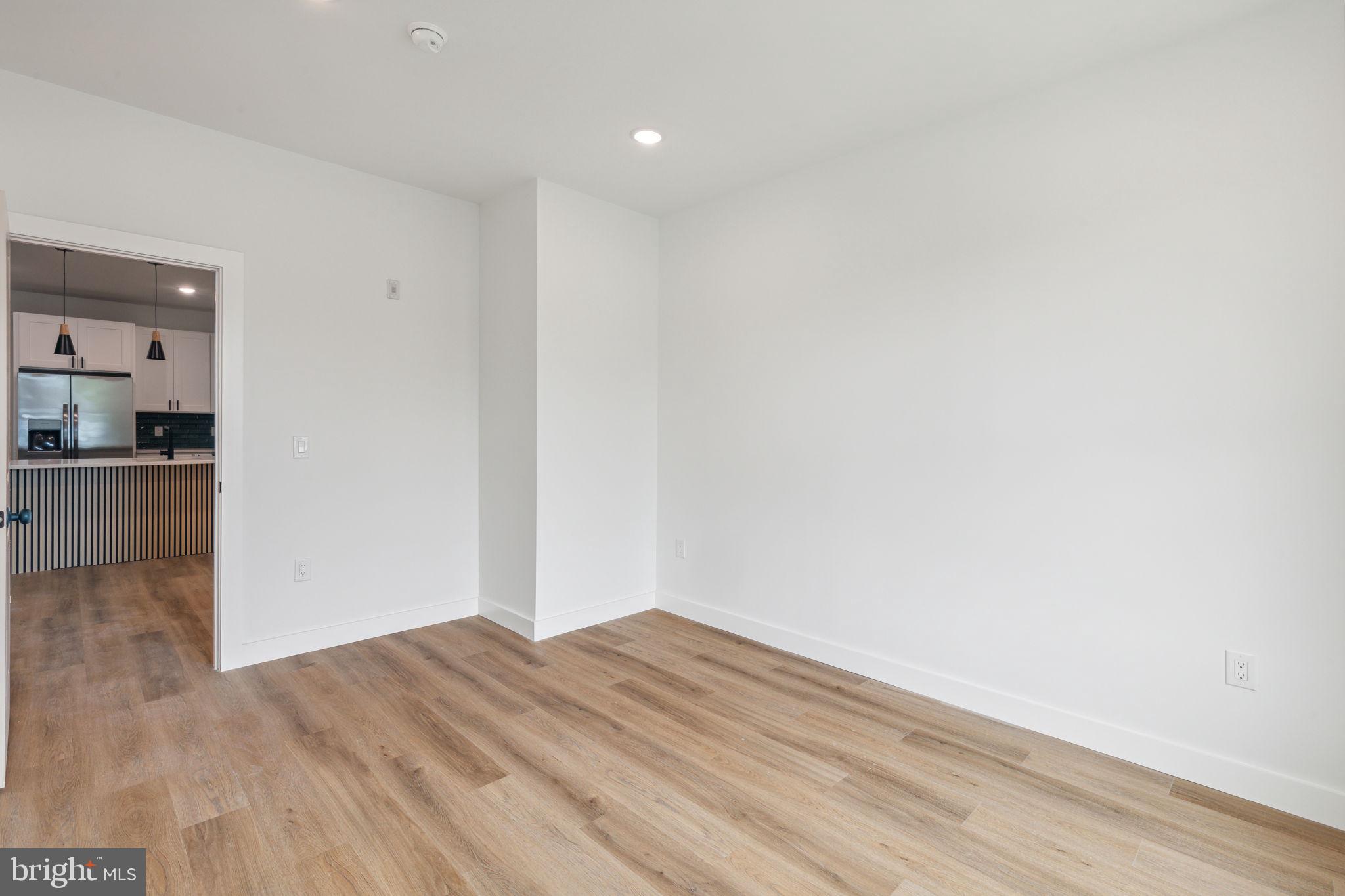 417 W CUMBERLAND ST #C