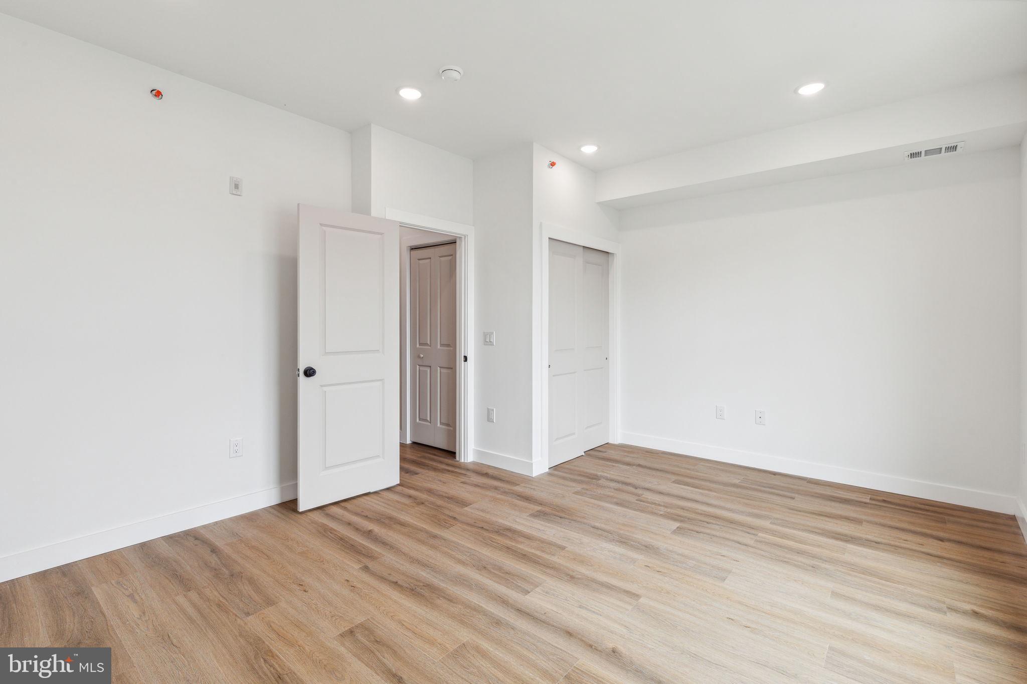 417 W CUMBERLAND ST #C