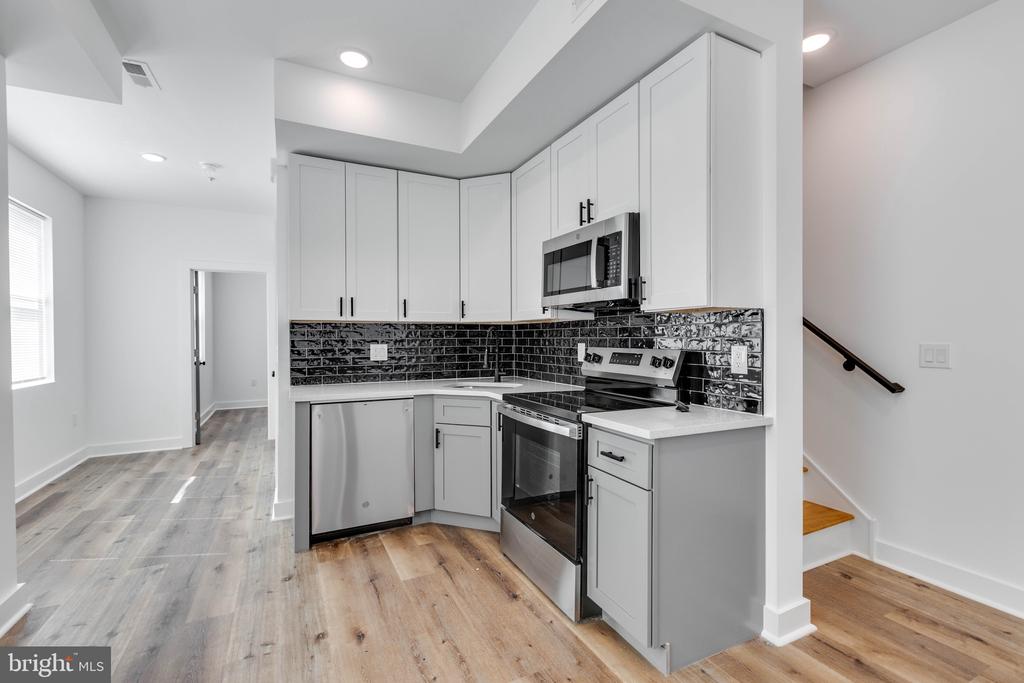920 FRENCH ST #2