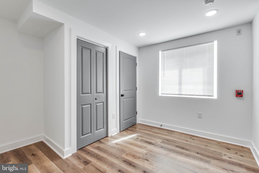 920 FRENCH ST #3B