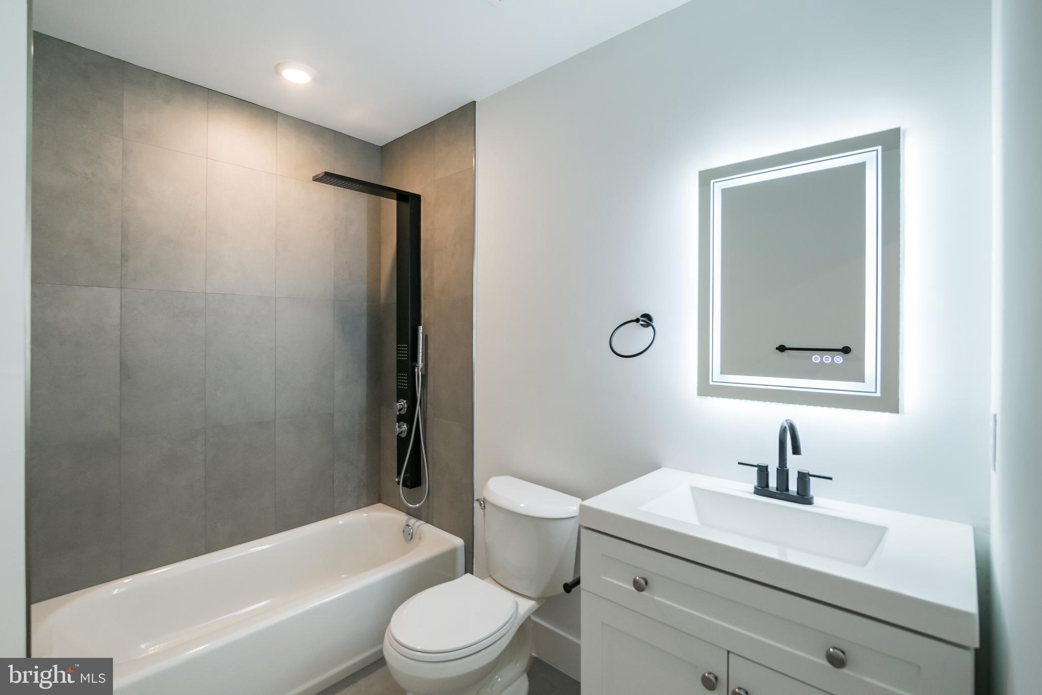 36 N 40TH STREET UNIT 15