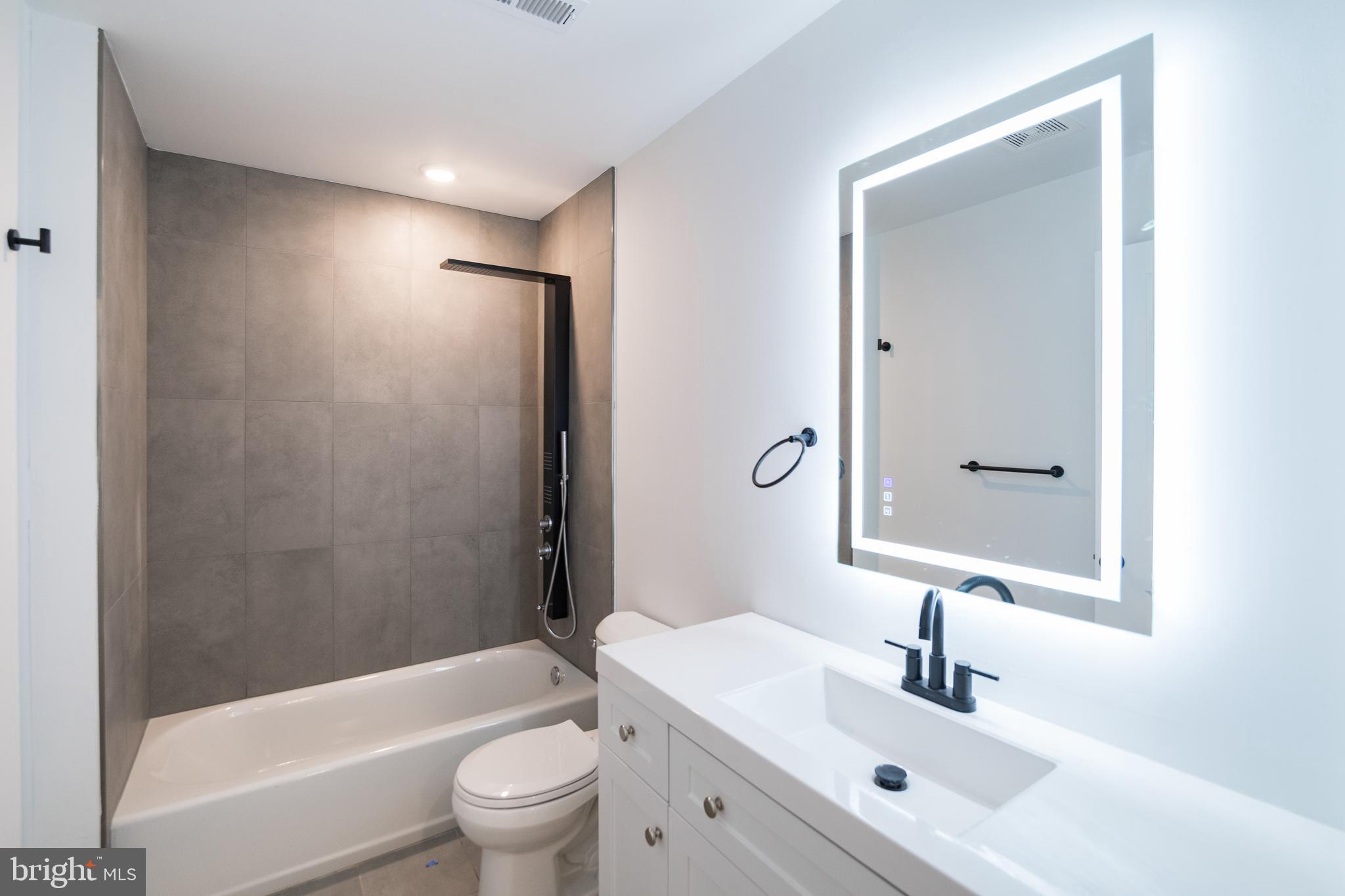 36 N 40TH STREET UNIT 15