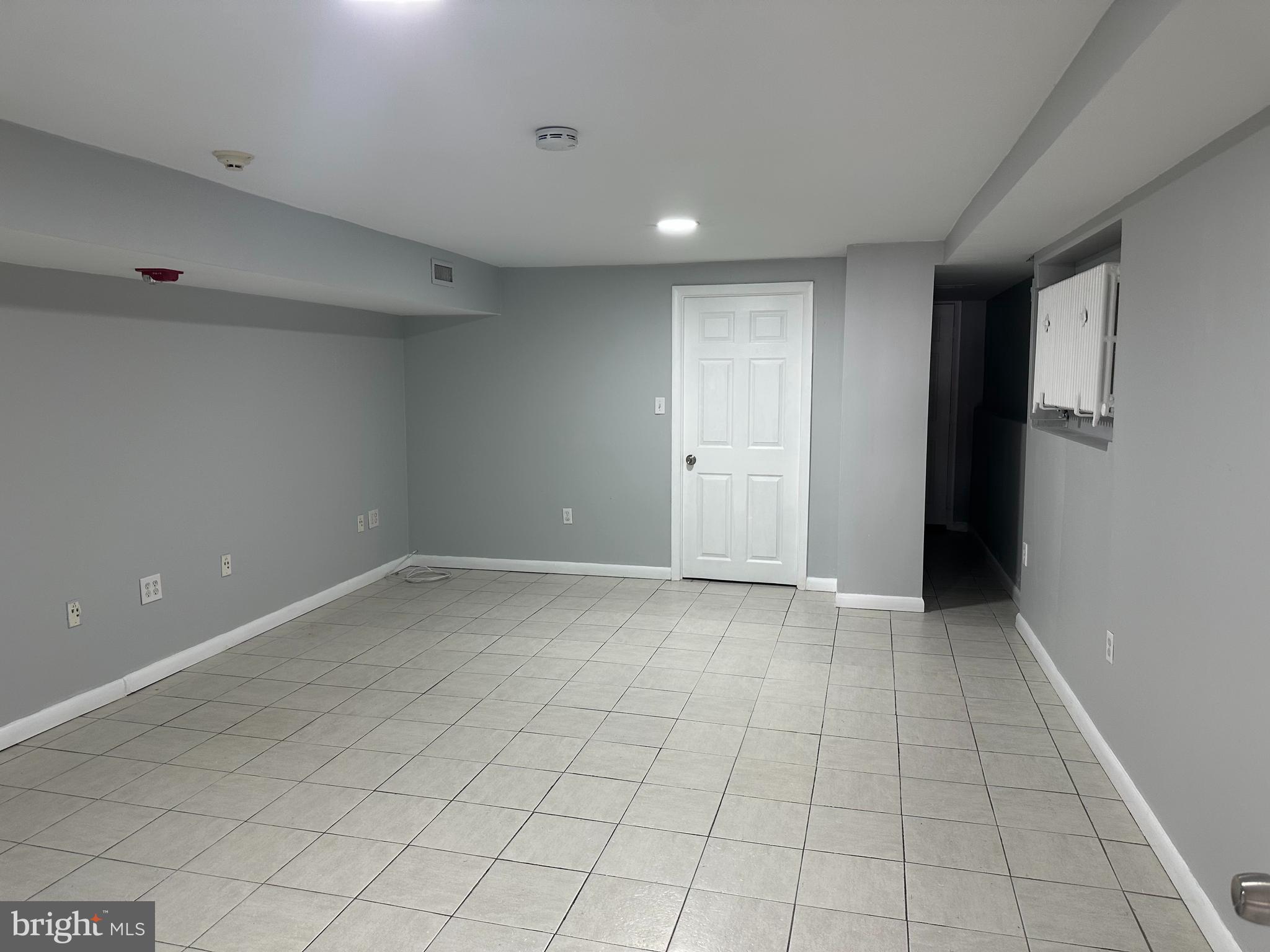 2516 S BROAD STREET LOWER LEVEL