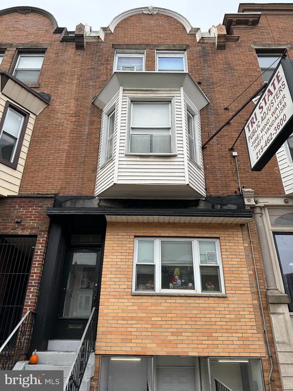 2516 S BROAD STREET LOWER LEVEL