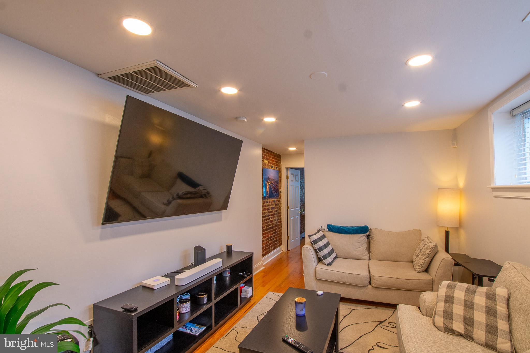 626 S 16TH STREET 3