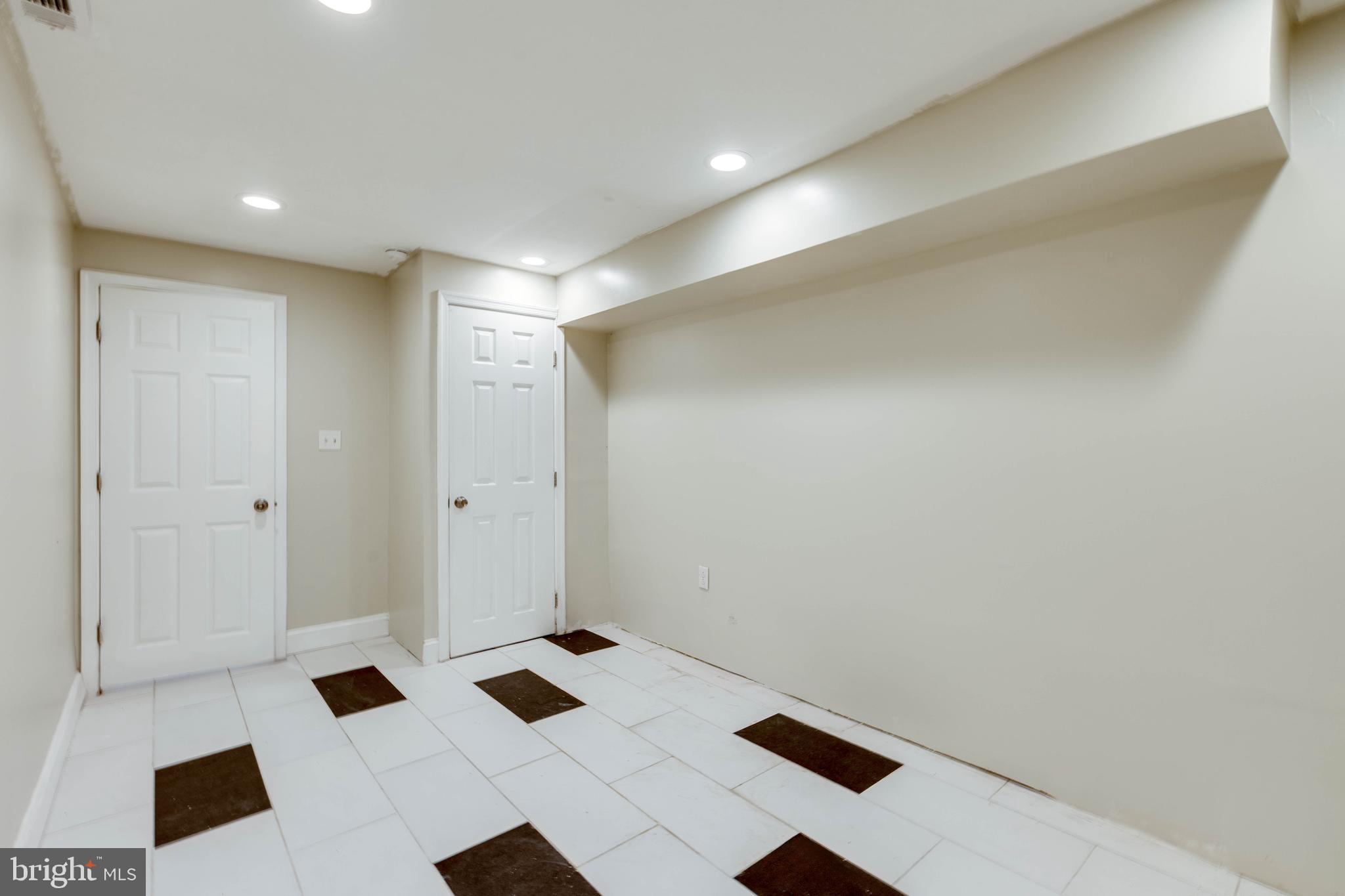 2554 N 8TH STREET A