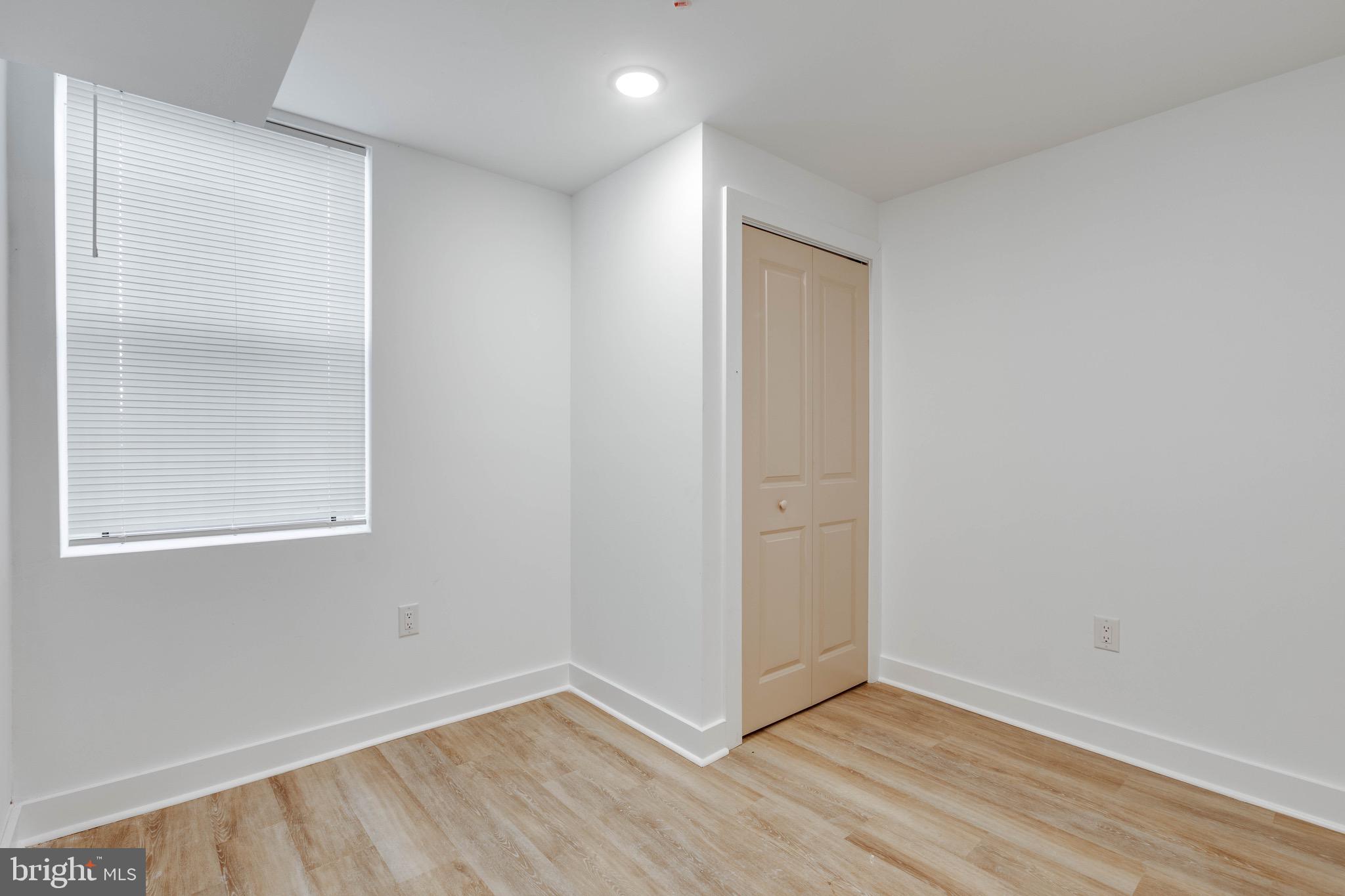 2123 N FRANKLIN STREET 1