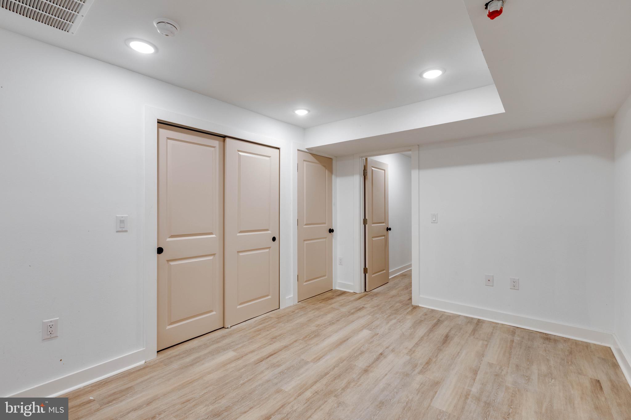 2404 N 6TH STREET 1