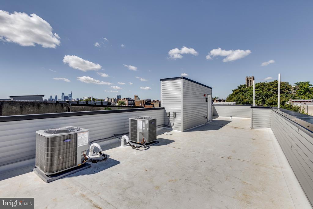 2404 N 6TH STREET 3