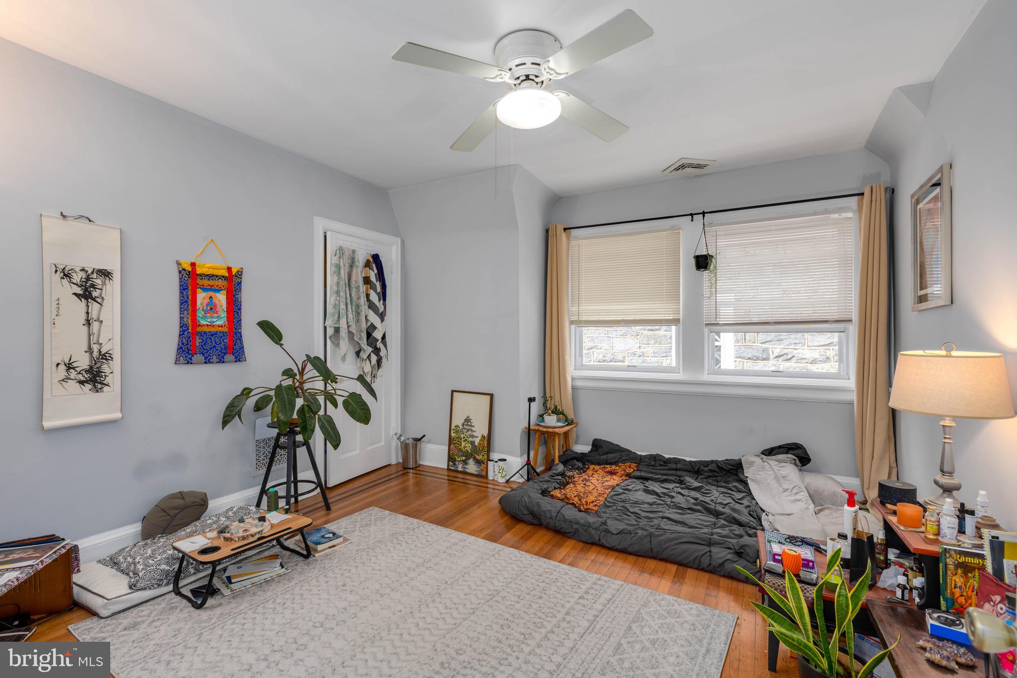6367 WOODBINE AVENUE