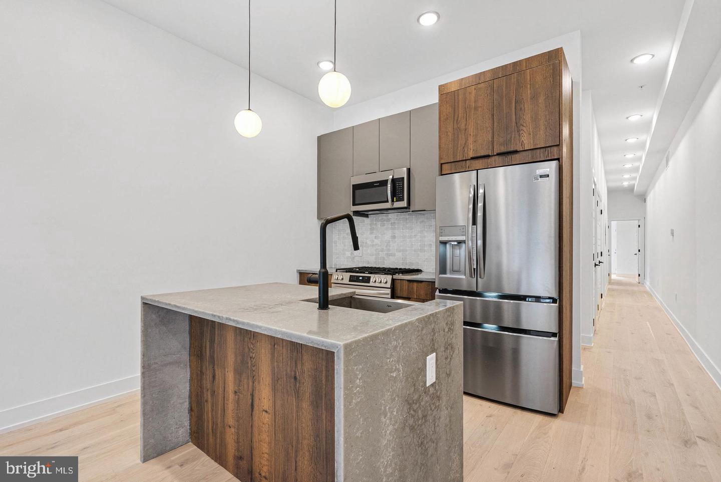 1338 N FRANKLIN STREET A