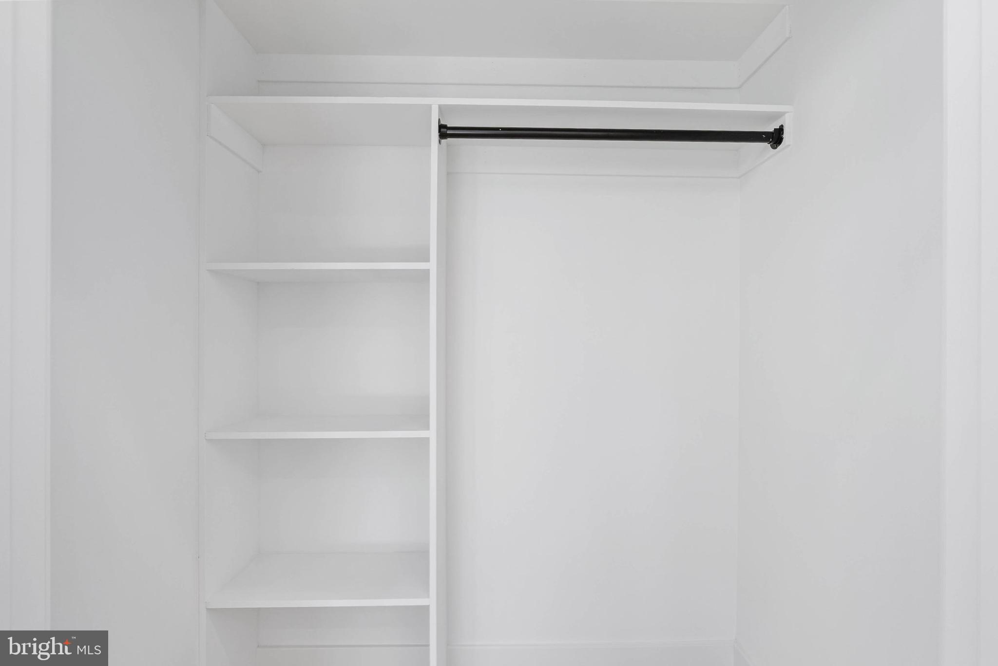 1338 N FRANKLIN STREET B