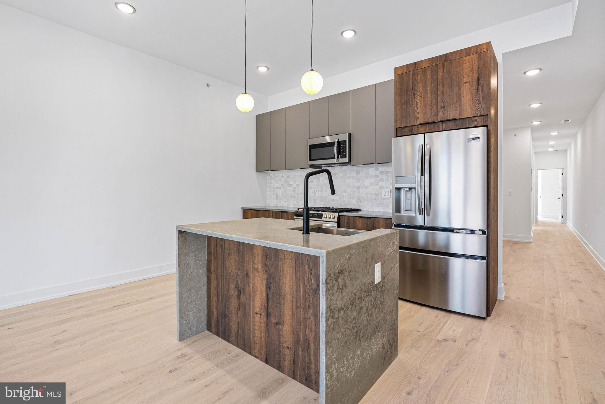 1338 N FRANKLIN STREET C