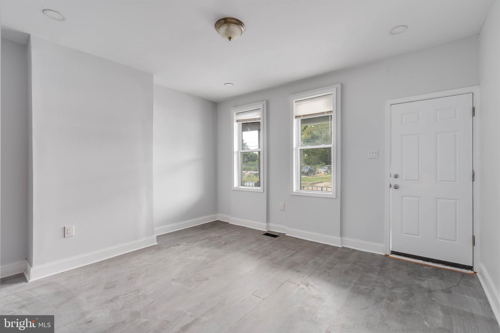 5526 PASCHALL AVENUE