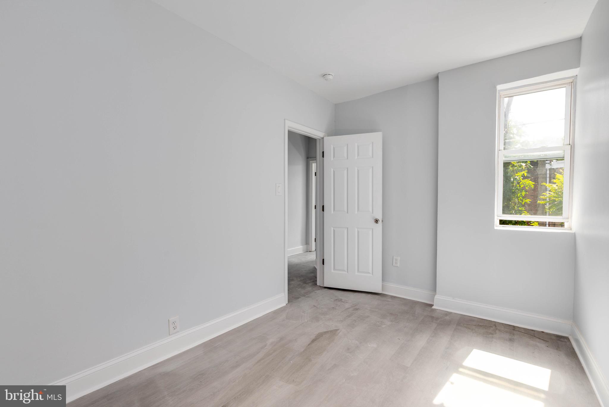 5526 PASCHALL AVENUE