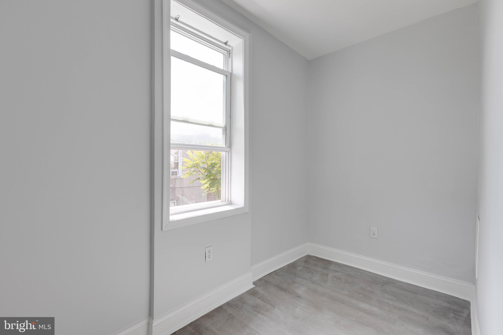 5526 PASCHALL AVENUE