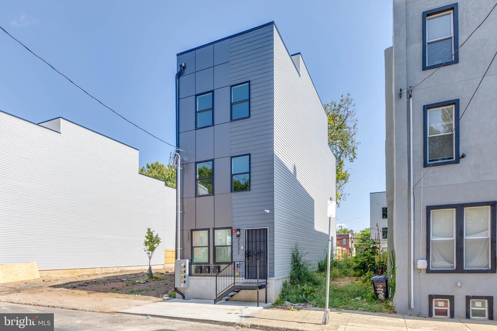 2331 N 16TH STREET 1