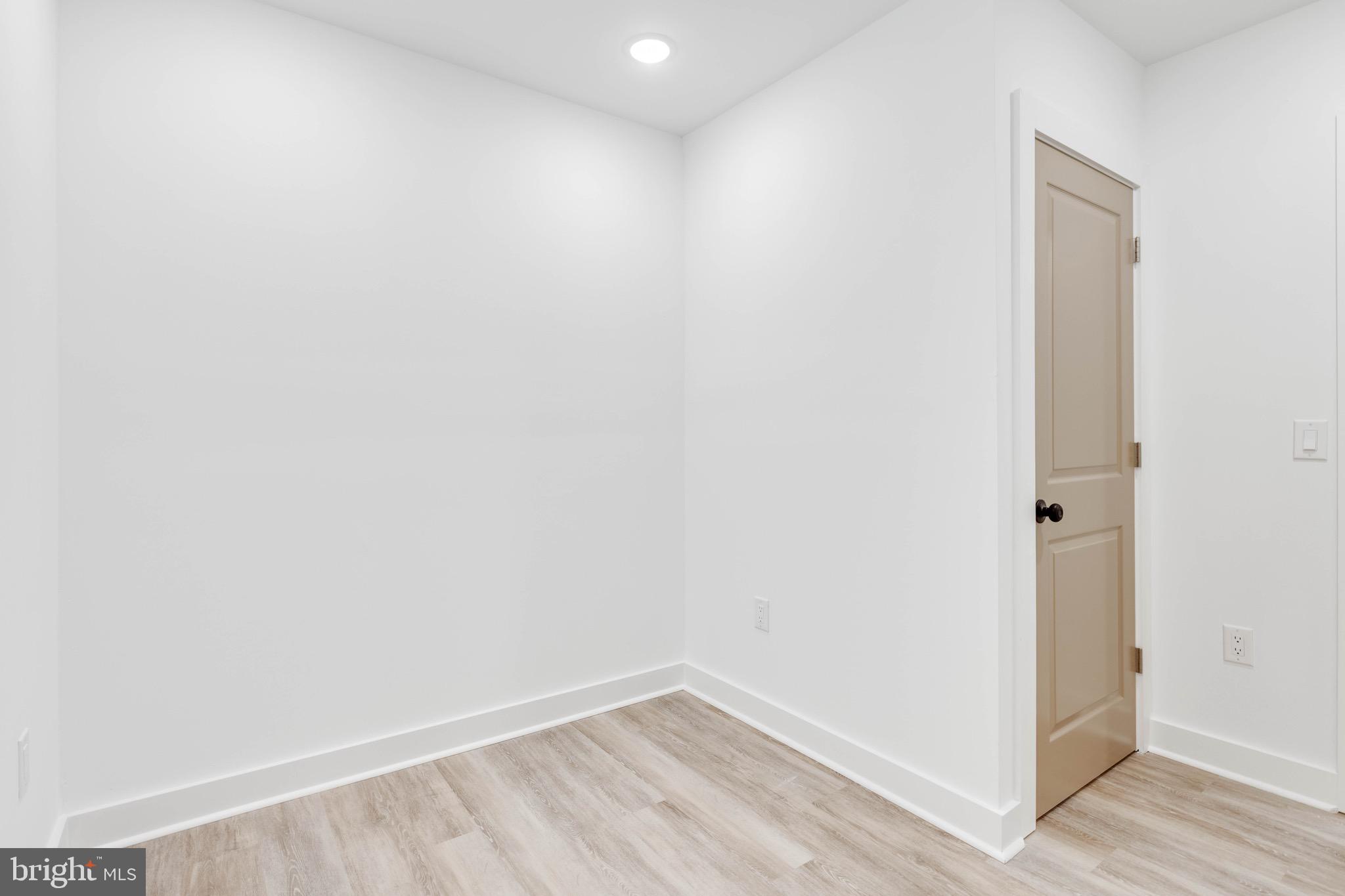 2331 N 16TH STREET 1