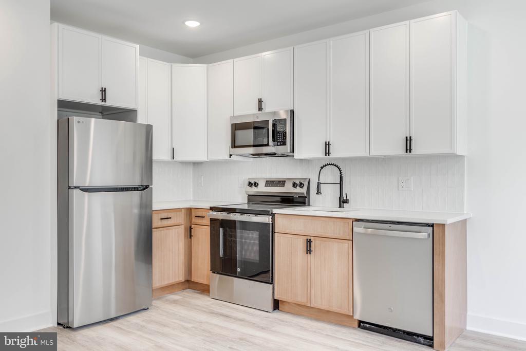2331 N 16TH STREET 2